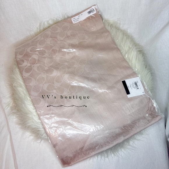 NWT Coach Wool & Silk Signature Wrap Scarf Oatmeal Taupe Beige Grey F76394 RARE - Picture 2 of 2